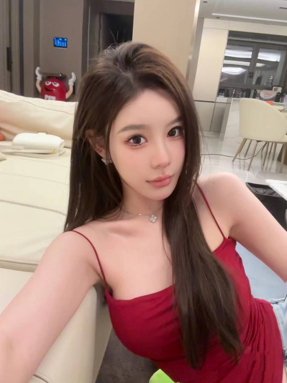 上海魔都后花园论坛验证版块收录的夜上海街景封面